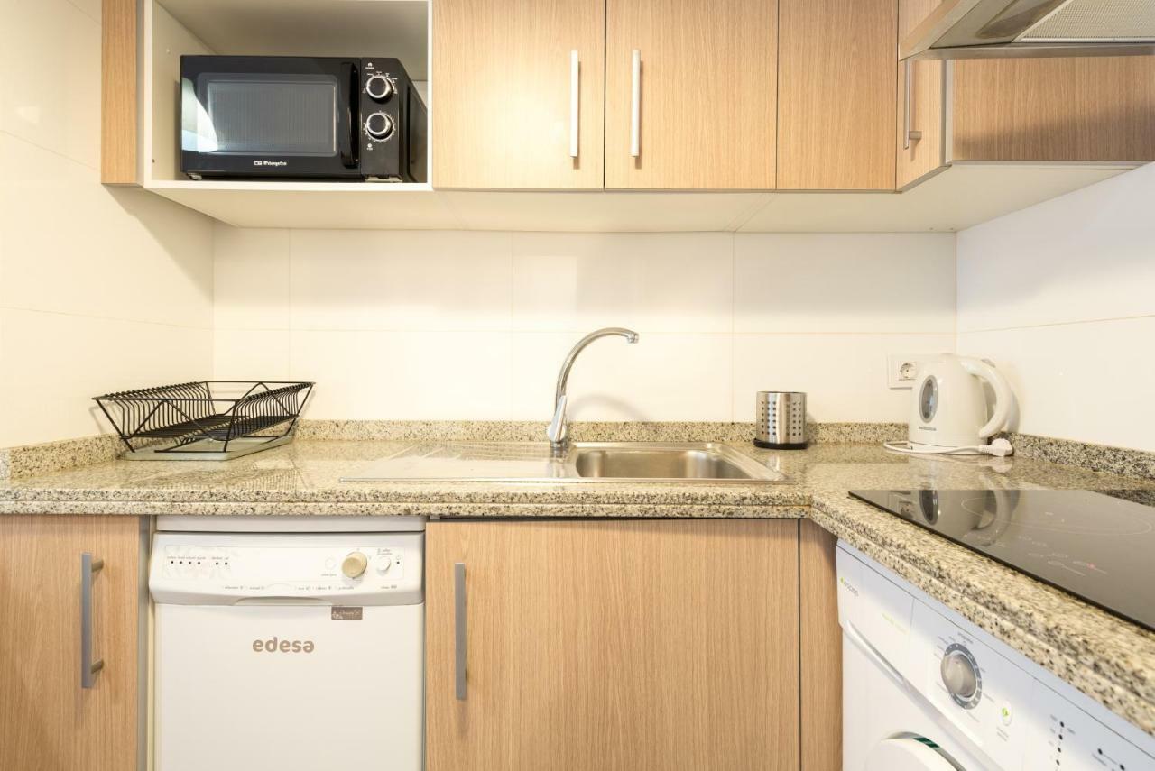 Homely Malaga Plaza Montano Екстер'єр фото