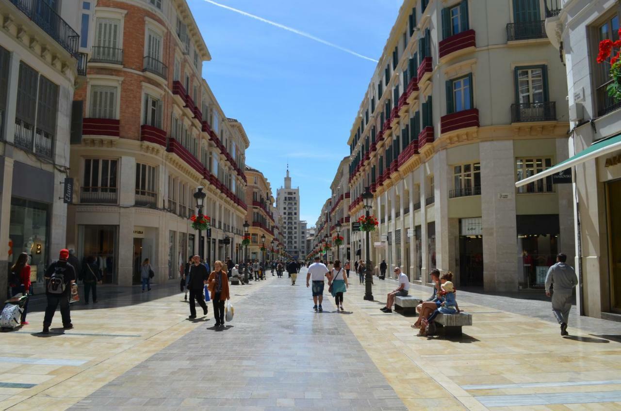 Homely Malaga Plaza Montano Екстер'єр фото