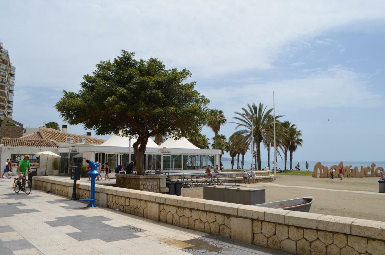 Homely Malaga Plaza Montano Екстер'єр фото