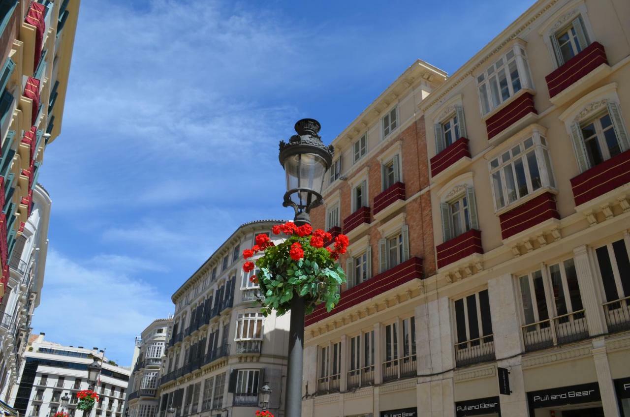 Homely Malaga Plaza Montano Екстер'єр фото