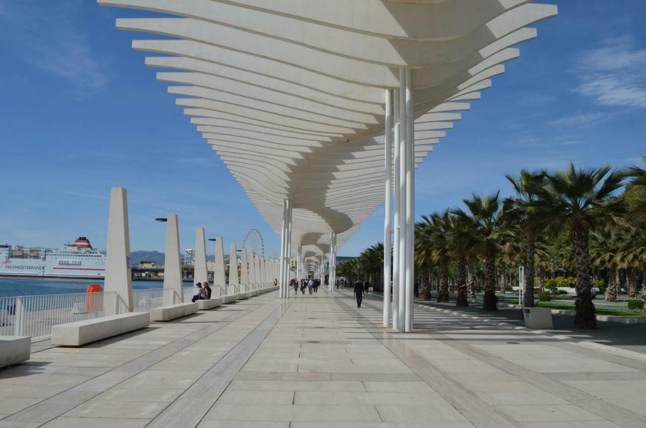Homely Malaga Plaza Montano Екстер'єр фото